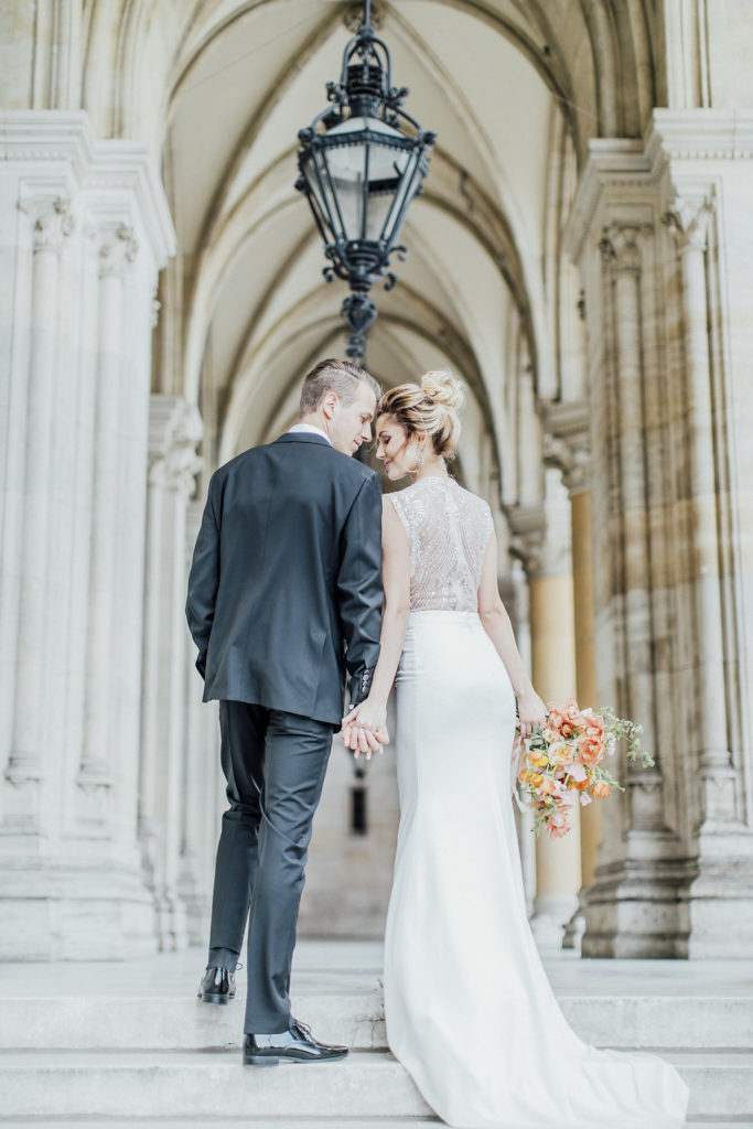 Glamouröse Hochzeit in Wien 31 bride and groom, weddingday, spring wedding