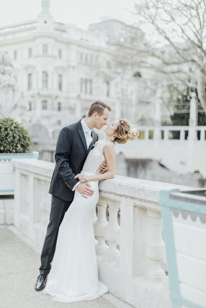 Glamouröse Hochzeit in Wien 24 magnolias on silk vienna destination wedding