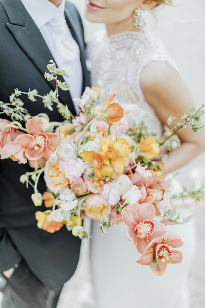Glamouröse Hochzeit in Wien 26 magnolias on silk vienna florals