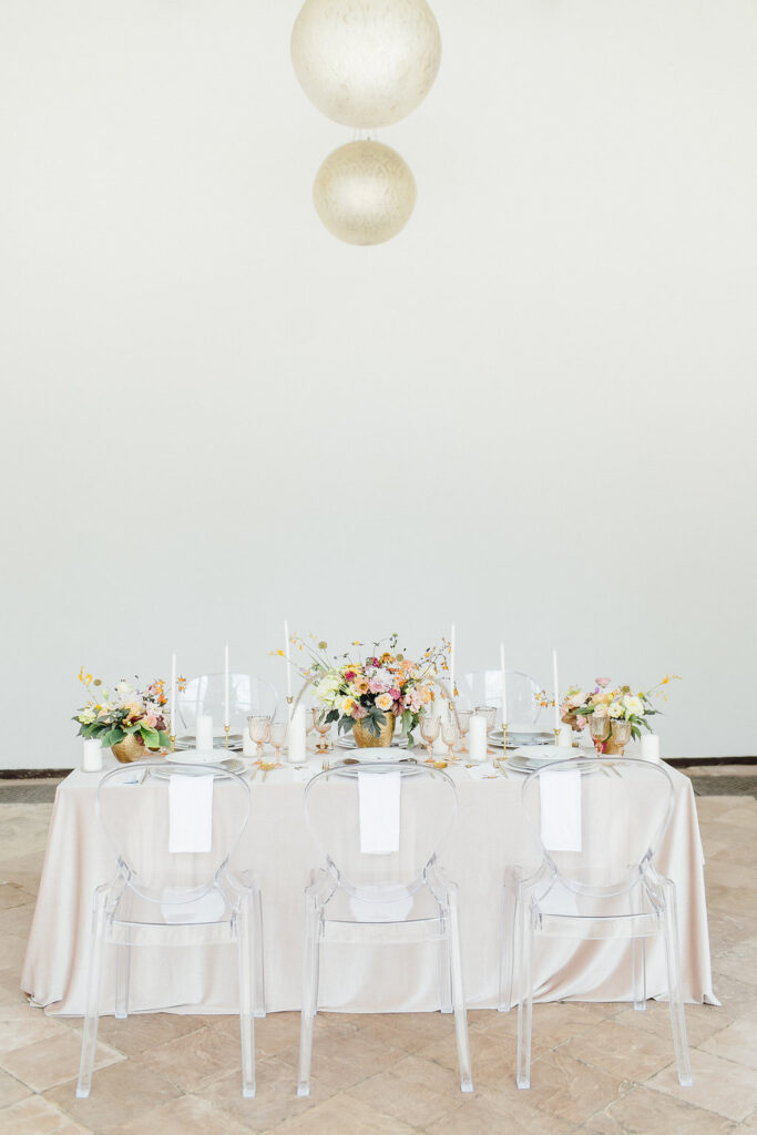Verträumte Hochzeitsinspiration mit Schmetterlingen in einer Orangerie 9 hochzeitsinspiration sommer schmetterlinge 7