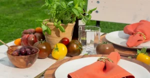 Luigi Bormioli water glasses as part of the table decoration at an Italian party