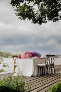 table decoration with hydrangeas 06