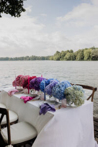 table decoration with hydrangeas 08