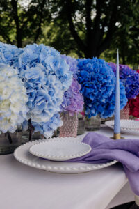 table decoration with hydrangeas 09