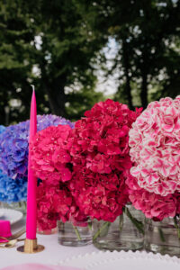 table decoration with hydrangeas 12