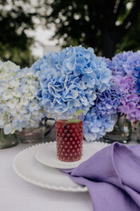 table decoration with hydrangeas 14