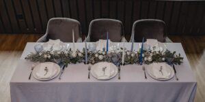 magnolias on silk weihnachten winter wonderland blau banner 8