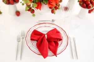 magnolias on silk table of the month june poppy strawberry red white table inspiration 167