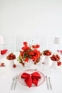 magnolias on silk table of the month june poppy strawberry red white table inspiration 173